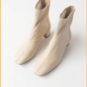 Shop Peche Amber boots cream